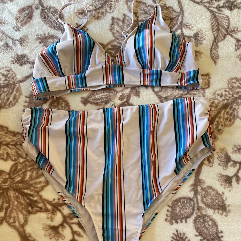 Size Large SHEIN Maternity Bikini